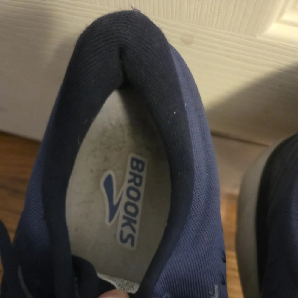 Brooks Ghost 13 Running Shoes Size 10 - Picture 5 of 14